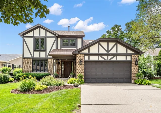 1st image of 1875 Hawk Ln, Elk Grove Village, IL 60007 | MLS# 12708410