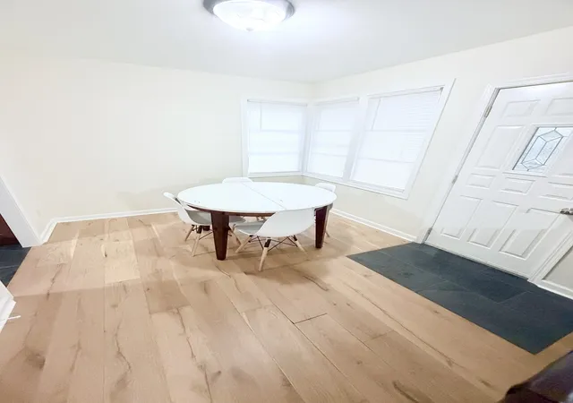 3rd image of 305 S Van Doren St, Champaign, IL 61820 | MLS# 12708450