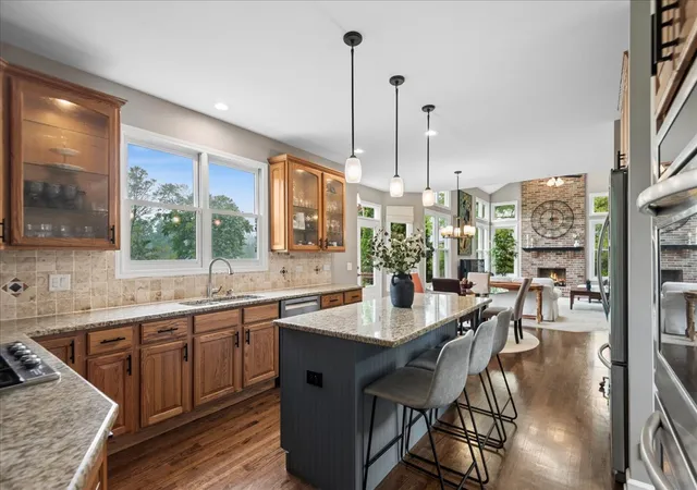 Photo 3 of Single family home for sale at 14380 W Shankiln Ct, Green Oaks, IL 60048 | MLS# 12708515 | Listing updated on 2026-08-25