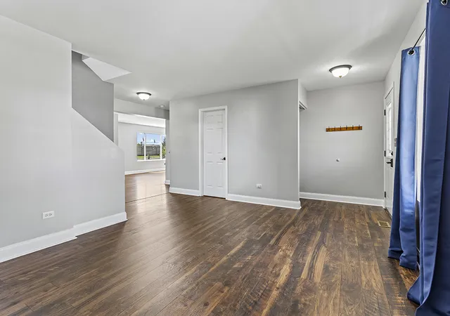 4th image of 2210 Crescent St, Bourbonnais, IL 60914 | MLS# 12708540