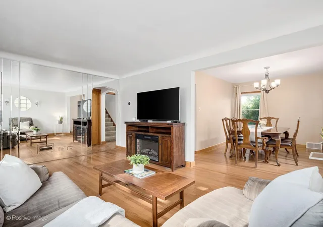 5th image of 2236 S 5Th Ave, North Riverside, IL 60546 | MLS# 12708580