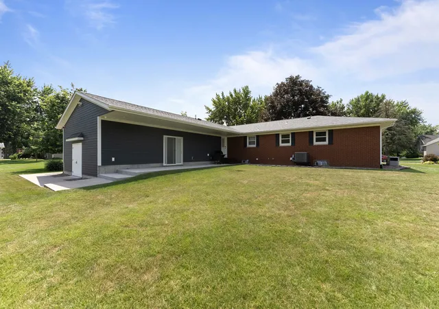 47th image of 58 Douglas Dr, Coal Valley, IL 61240 | MLS# 12708613