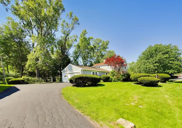 2nd image of (Undisclosed), Des Plaines, IL 60016 | MLS# 12708665