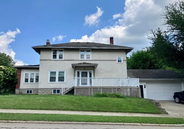Photo 1 of Single family home for sale at 404 E Mckenney St, Dixon, IL 61021 | MLS# 12708896 | Listing updated on 2026-09-06