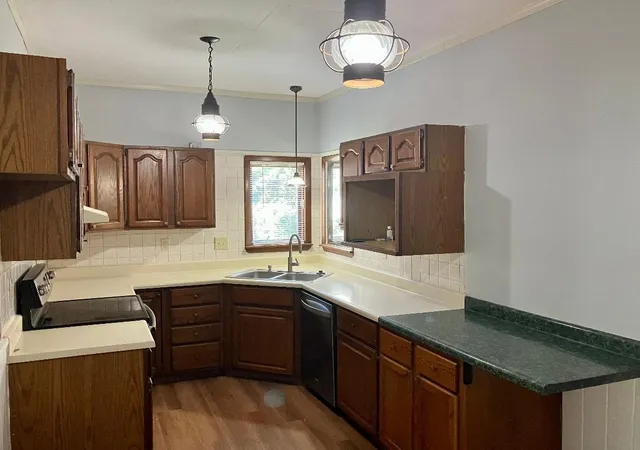 Photo 2 of Single family home for sale at 404 E Mckenney St, Dixon, IL 61021 | MLS# 12708896 | Listing updated on 2026-09-06