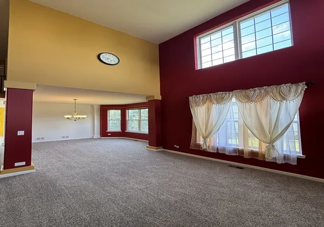 2nd image of 1959 Country Hills Dr, Yorkville, IL 60560 | MLS# 12708914