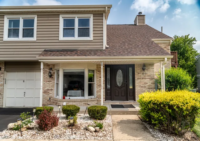 1st image of 1900 Wisteria Ct #6, Naperville, IL 60565 | MLS# 12708968