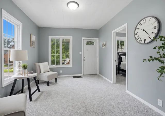Photo 4 of Single family home for sale at 1621 14 1/2 St, Rock Island, IL 61201 | MLS# 12709131 | Listing updated on 2026-08-25