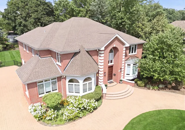 Photo 1 of Single family home for sale at 1464 Tyrell Ave, Park Ridge, IL 60068 | MLS# 12709369 | Listing updated on 2026-08-27