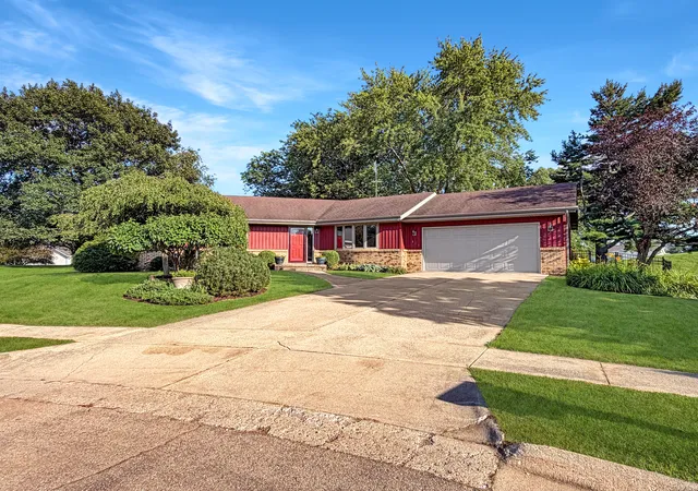 52nd image of 829 Sutton Pl, Freeport, IL 61032 | MLS# 12709545