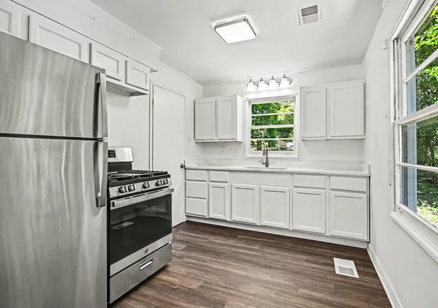 2nd image of 322 Indianwood Blvd, Park Forest, IL 60466 | MLS# 12709896