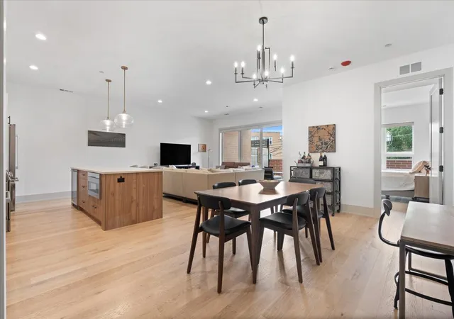 Photo 3 of Sale Pending at 1548 W Ardmore Ave #2F, Chicago, IL 60660 | MLS# 12710024 | Listing updated on 2026-08-21
