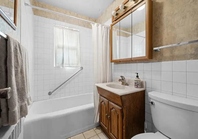 13th image of (Undisclosed), Northbrook, IL 60062 | MLS# 12710090