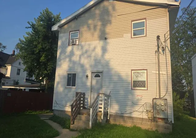 Photo 3 of Multi family home for sale at 543 S 3rd Avenue, Kankakee, IL 60901 | MLS# 12710105 | Listing updated on 2026-08-24