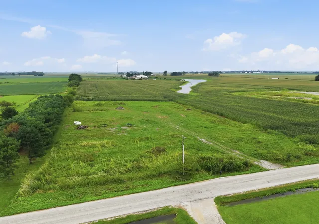 Photo 2 of Land for sale at 000 Kentucky Rd, Beecher, IL 60401 | MLS# 12710108 | Listing updated on 2026-08-19