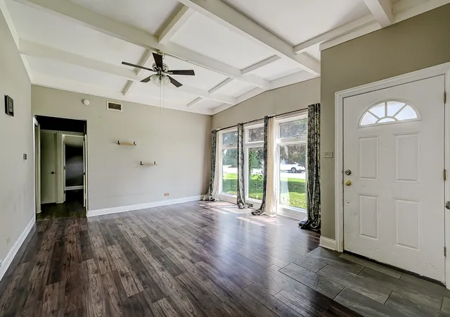 Photo 3 of Sale Pending at 5190 N Moreland Ave, Norridge, IL 60706 | MLS# 12710222 | Listing updated on 2026-10-13
