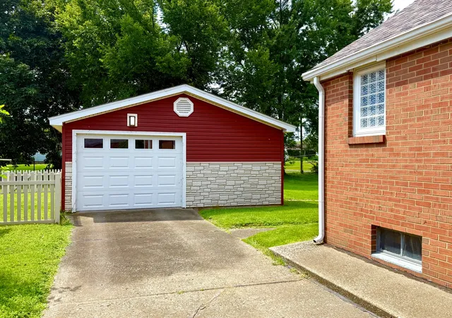 Photo 2 of Single family home for sale at (Undisclosed), Herrin, IL 62948 | MLS# 12710292 | Listing updated on 2026-09-06