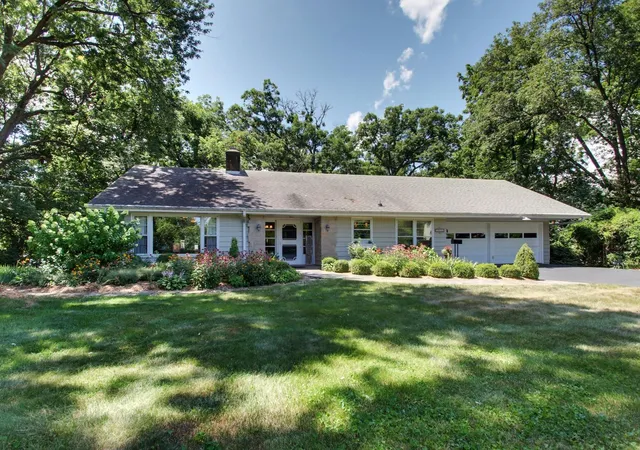 1st image of 4733 N 12th St, Quincy, IL 62305 | MLS# 12710377