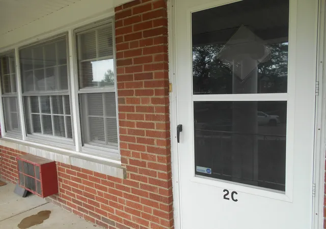 Photo 11 of Sale Pending at 2000 N Parkside Dr #2C, Park Ridge, IL 60068 | MLS# 12710438 | Listing updated on 2026-08-19