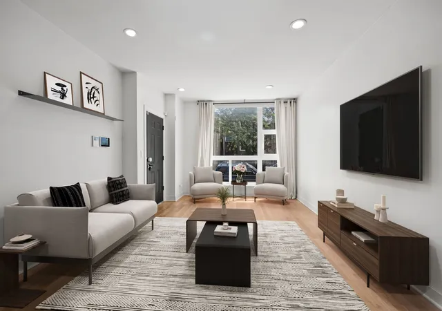 2nd image of 1810 S Racine Ave #1, Chicago, IL 60608 | MLS# 12710485