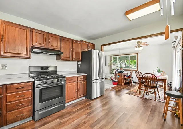 Photo 4 of Single family home for sale at 510 Best Ave, De Kalb, IL 60115 | MLS# 12710590 | Listing updated on 2026-08-28