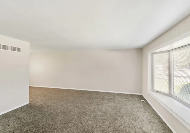 2nd image of 22547 Mission Dr, Richton Park, IL 60471 | MLS# 12710658