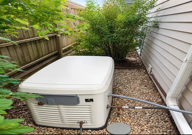 Photo 15 of Single family home for sale at 2176 N Westmoreland Dr, Palatine, IL 60074 | MLS# 12710703 | Listing updated on 2026-08-27