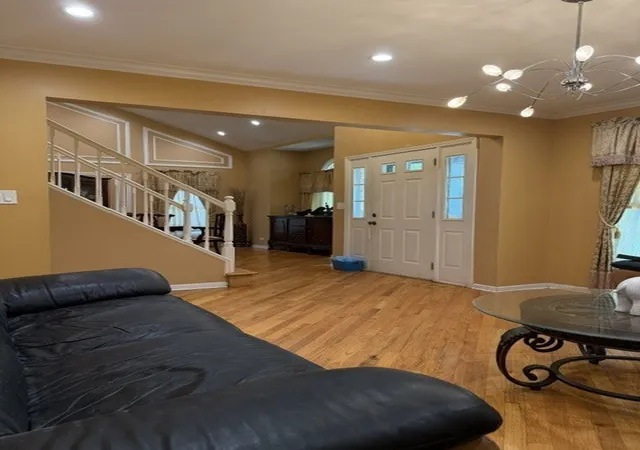 Photo 2 of Single family home for sale at 1410 Margate Dr, Buffalo Grove, IL 60089 | MLS# 12710778 | Listing updated on 2026-08-25