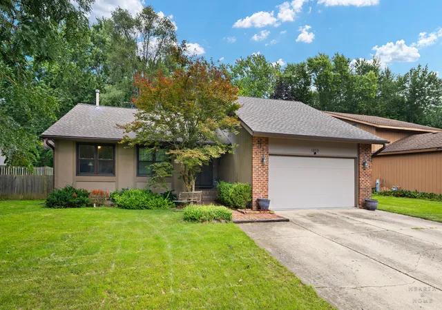 Photo 1 of Single family home for sale at 1059 N Old Ml Rd, Palatine, IL 60067 | MLS# 12710908 | Listing updated on 2026-08-25