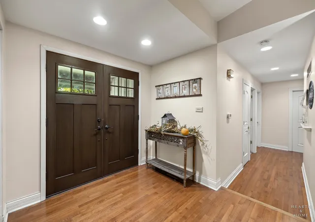 Photo 3 of Single family home for sale at 1059 N Old Ml Rd, Palatine, IL 60067 | MLS# 12710908 | Listing updated on 2026-08-25