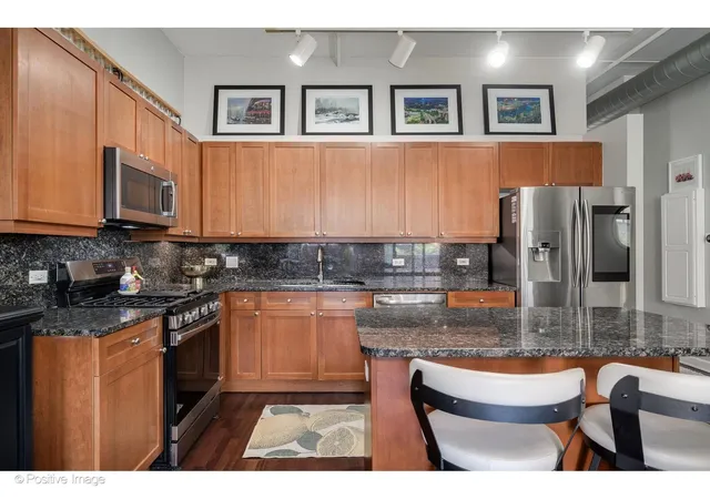 5th image of 1301 W Madison St #304, Chicago, IL 60607 | MLS# 12711127