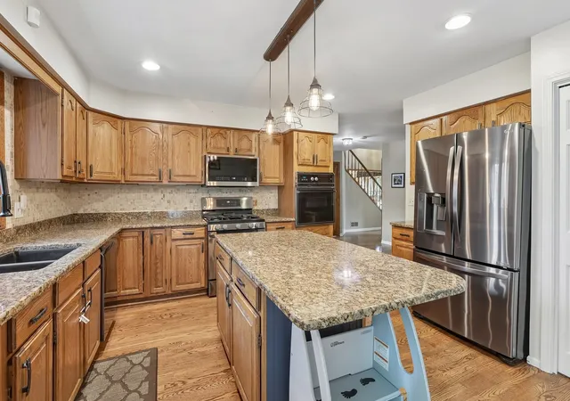 5th image of 1164 Liberty Ave, Cary, IL 60013 | MLS# 12711337