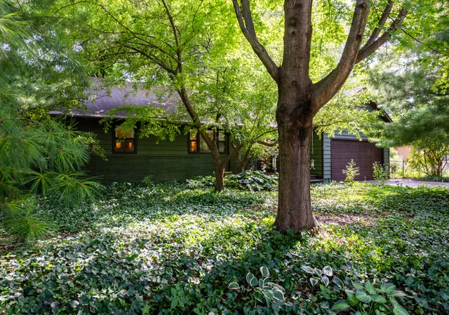 Photo 2 of Sale Pending at 103 W Mumford Dr, Urbana, IL 61801 | MLS# 12711691 | Listing updated on 2026-08-31