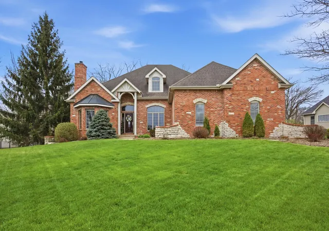 1st image of 1501 Ridgefield Dr, Mahomet, IL 61853 | MLS# 12711755