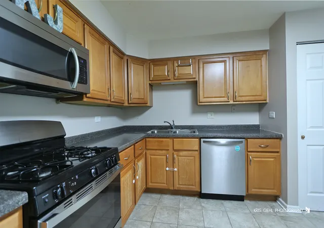 Photo 4 of Condo for sale at 224 E Bailey Rd #J, Naperville, IL 60565 | MLS# 12712034 | Listing updated on 2026-09-18