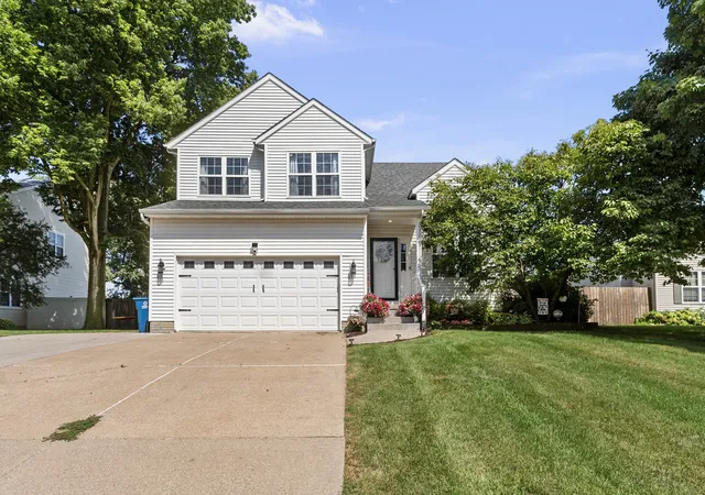 1st image of 311 8th Ave, Hampton, IL 61256 | MLS# 12712053