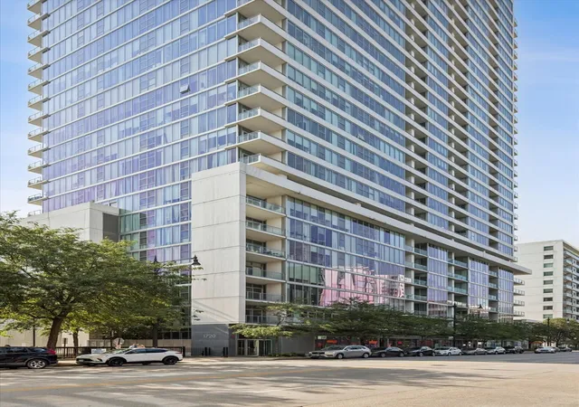 Condo for sale at 1720 S Michigan Ave #202, Chicago, IL 60616 | MLS# 12712095 | Listing updated on 2026-09-02