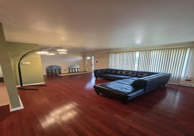 4th image of 6159 Marsh Ln, Matteson, IL 60443 | MLS# 12712155