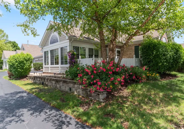 Photo 2 of Sale Pending at 23840 W Dayfield Dr, Plainfield, IL 60586 | MLS# 12712181 | Listing updated on 2026-09-22