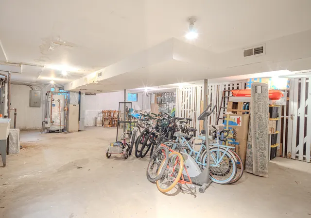 27th image of 7500 W Addison St #1-S, Chicago, IL 60634 | MLS# 12712229