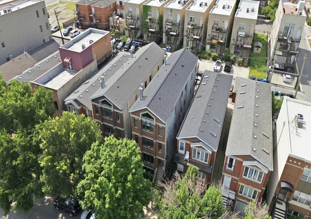 31st image of 2527 W Harrison St #2, Chicago, IL 60612 | MLS# 12712294