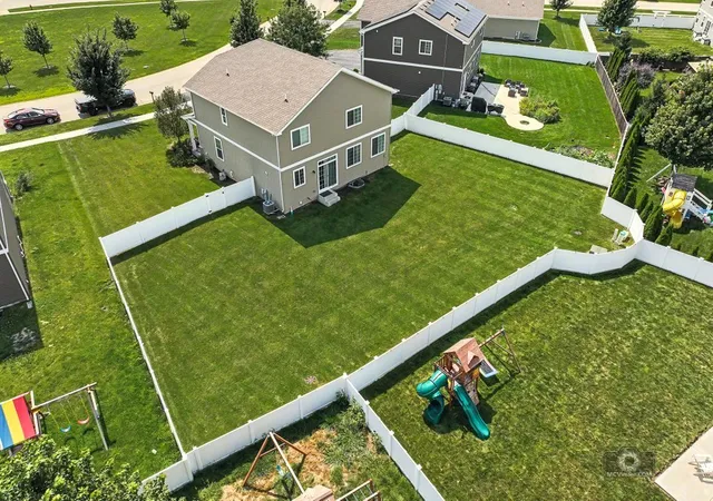 Photo 3 of Sale Pending at 25450 W Ryan Ln, Plainfield, IL 60586 | MLS# 12712474 | Listing updated on 2026-09-24
