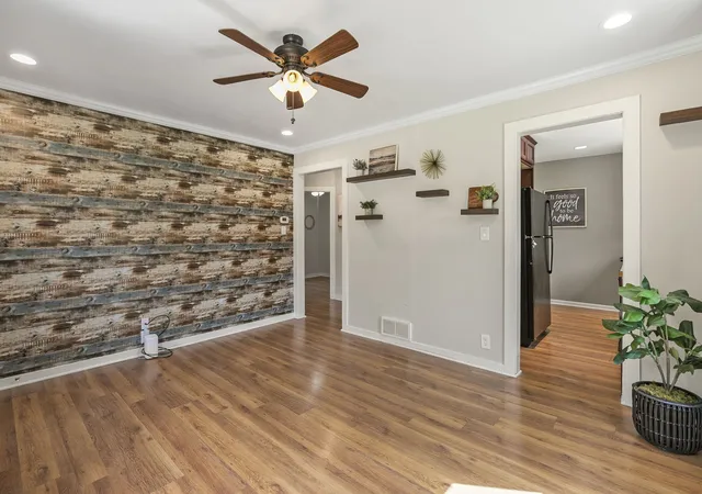 Photo 4 of Single family home for sale at 18927 W Old Plank Rd, Grayslake, IL 60030 | MLS# 12712565 | Listing updated on 2026-09-01