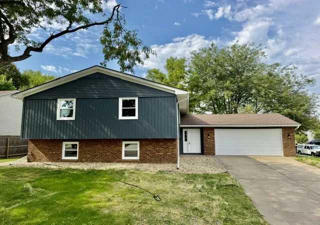 1st image of 104 Suelynn Dr, Normal, IL 61761 | MLS# 12712637