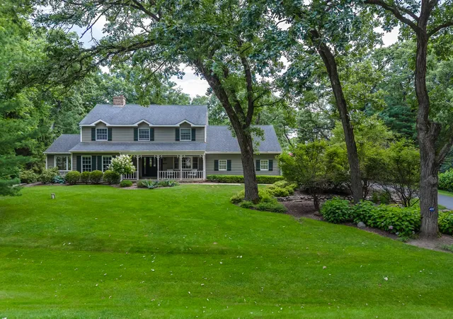 2nd image of 9217 Shadow Ln, Bull Valley, IL 60097 | MLS# 12712661
