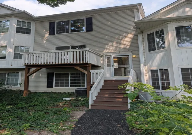 1st image of 293 W Treehouse Ln, Round Lake, IL 60073 | MLS# 12712681