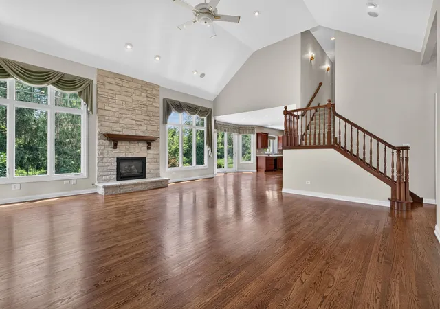4th image of 10897 Pioneer Trl, Frankfort, IL 60423 | MLS# 12712895