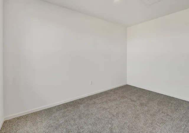 5th image of 2740 Arrowhead Dr, Pingree Grove, IL 60140 | MLS# 12713016