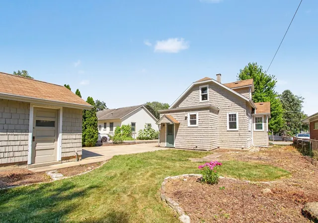 15th image of 840 N Arlington Heights Rd, Arlington Heights, IL 60004 | MLS# 12713026