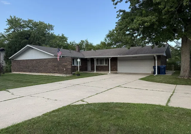 1st image of 1313 Landwehr Rd, Northbrook, IL 60062 | MLS# 12713034